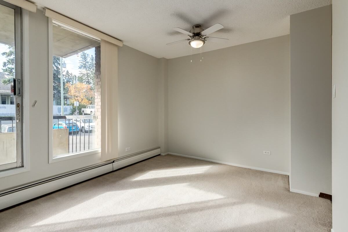 Forest Hills - Photo 4 of 13