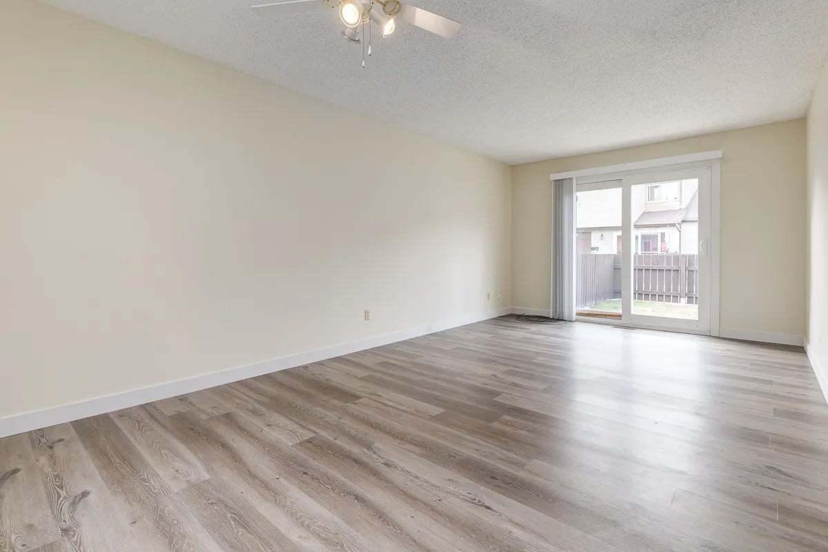 Huntington Townhomes - Photo 2 of 36