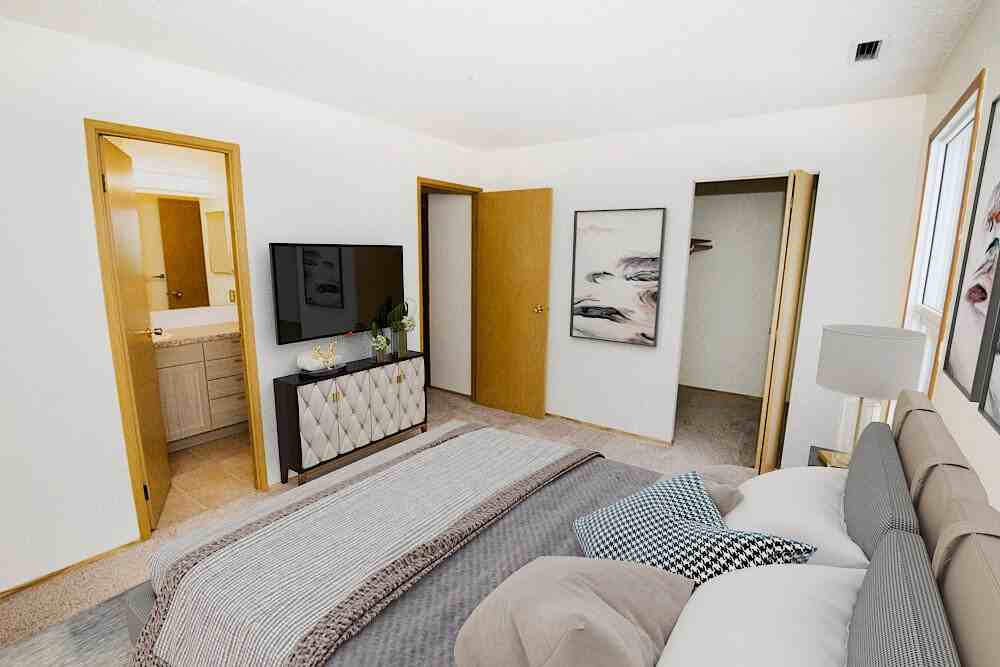 Huntington Hill Coachhomes - Photo 2 of 11