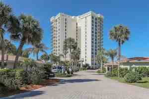 featured image of 2525 Gulf Of Mexico Dr #12F