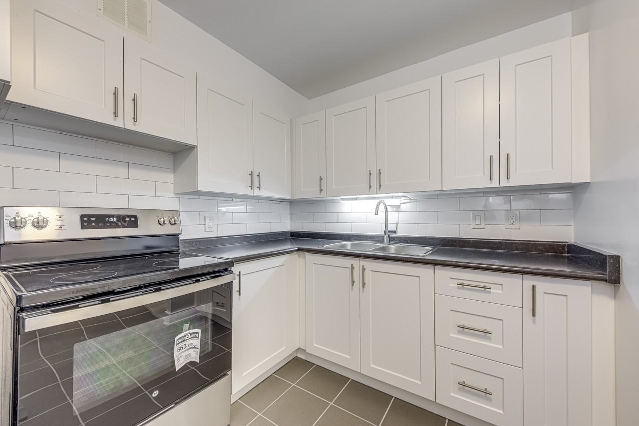 Hoffman Apartments - Photo 4 of 18