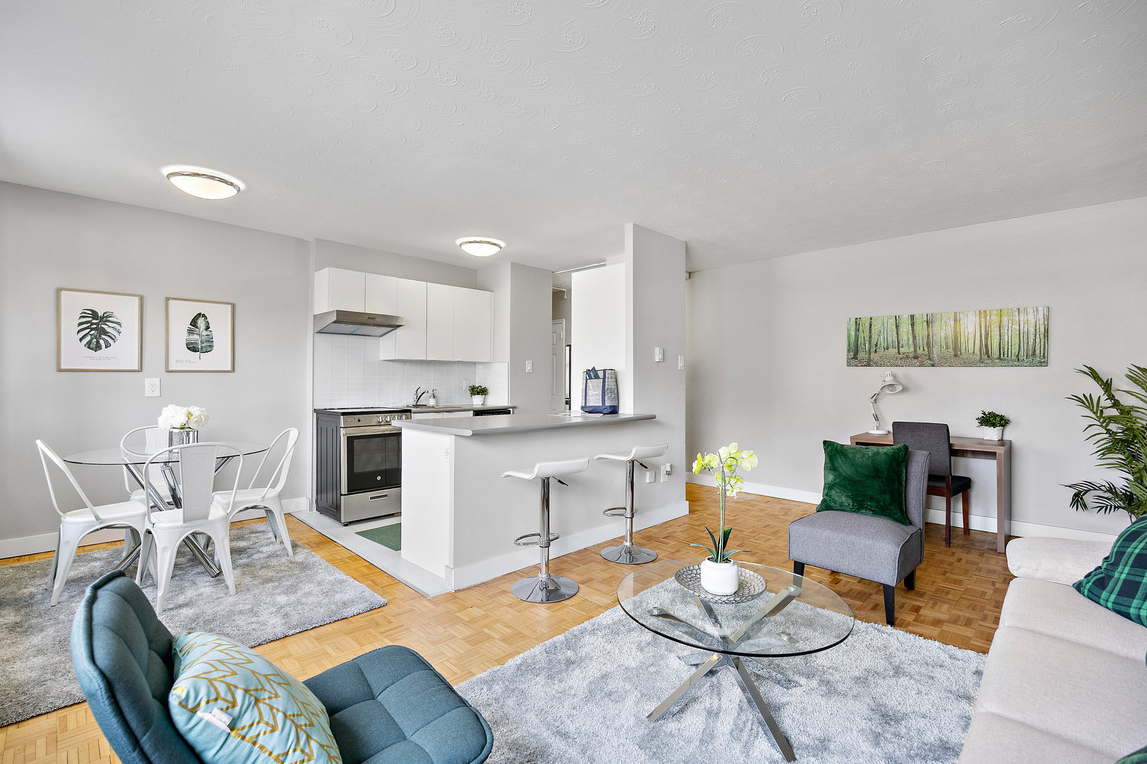 2360 Weston Rd. - Photo 3 of 19