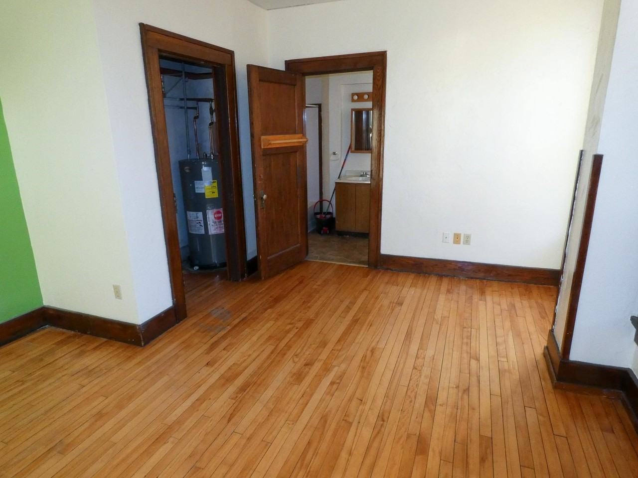 15 E Main St - Photo 5 of 16