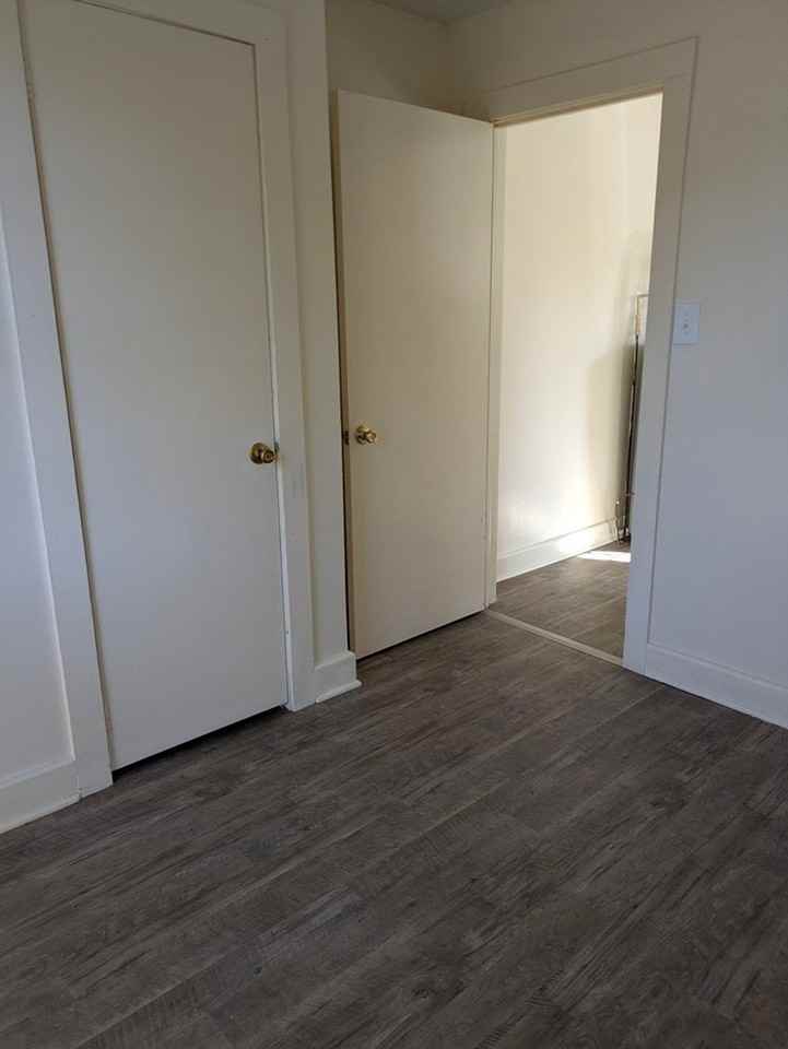 7116 Martins Siding Ln - Photo 4 of 6