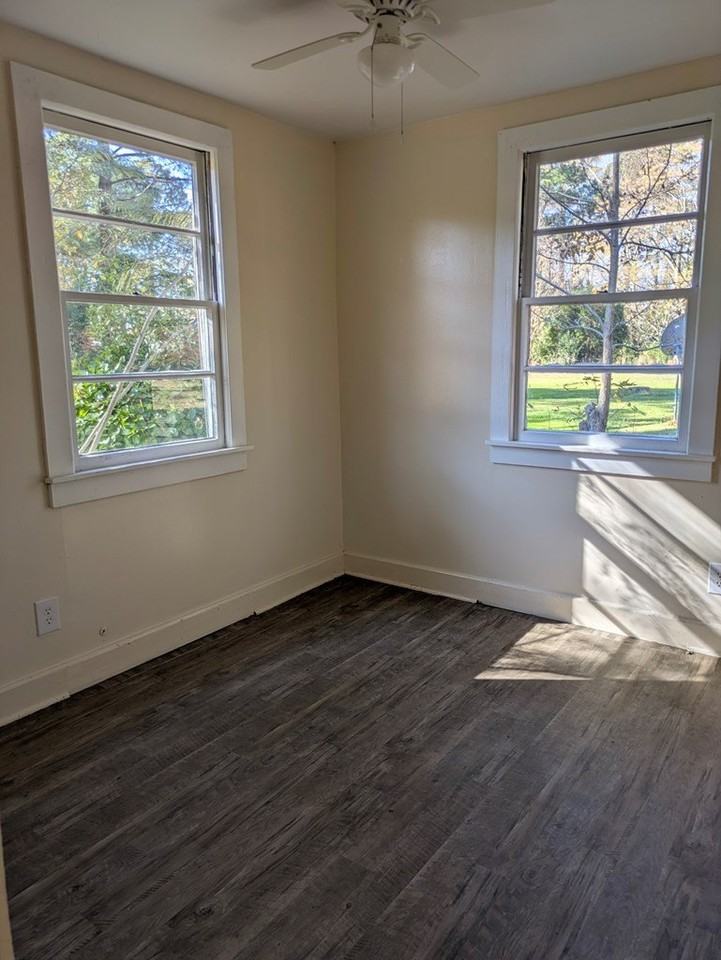 7116 Martins Siding Ln - Photo 5 of 6