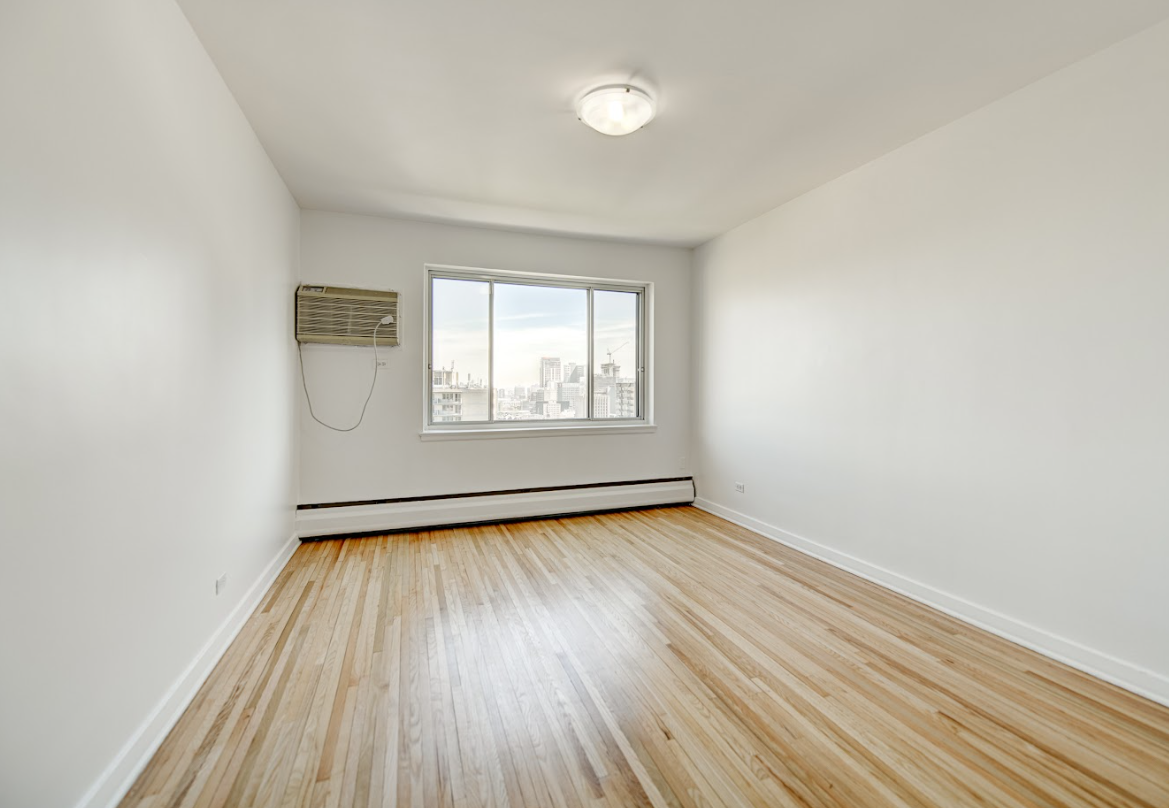 1230 Avenue du Docteur-Penfield - Photo 3 of 19