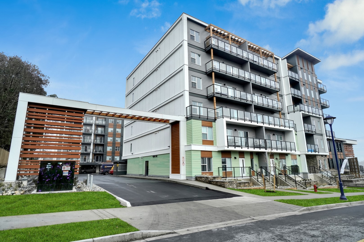 Centennial Court Apartments - Photo 2 of 33