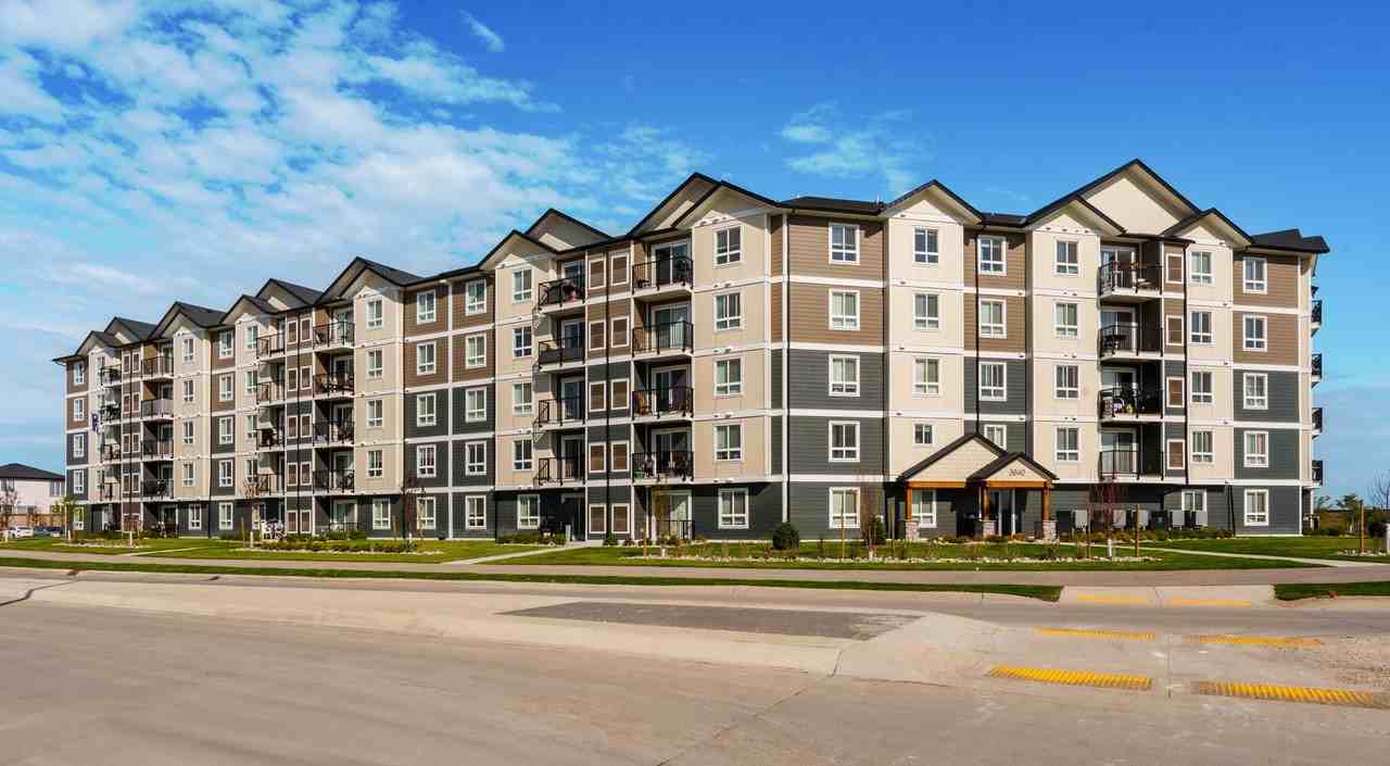 Highland Views Apartments - Photo 2 of 18