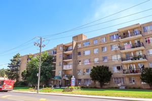 featured image of 2895 Bathurst St