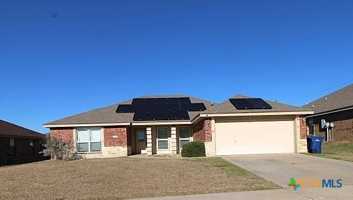 featured image of 3404 Jacob St