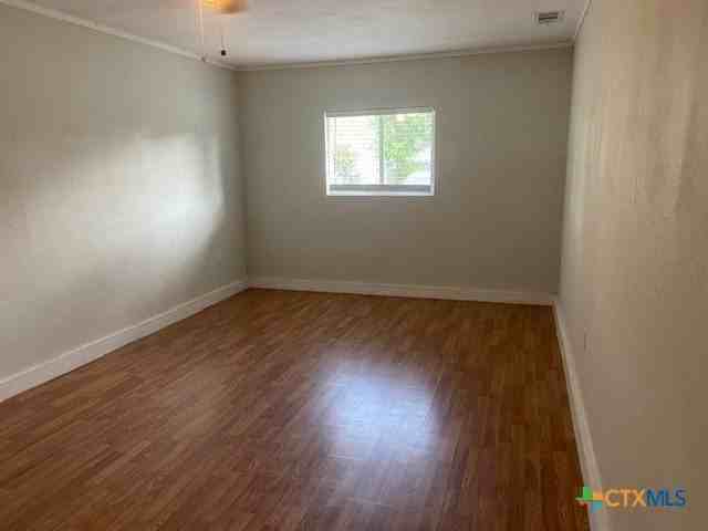 106 Huff St - Photo 7 of 10