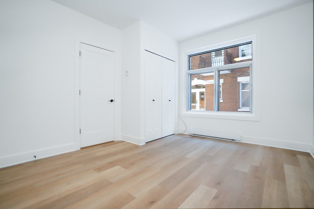 2106-2118 Claremont - Photo 6 of 50