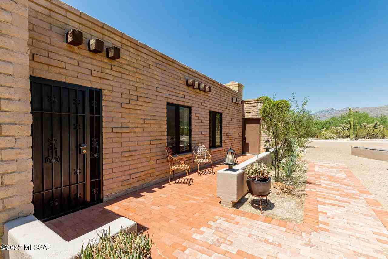 3901 N Smokey Topaz - Photo 4 of 40