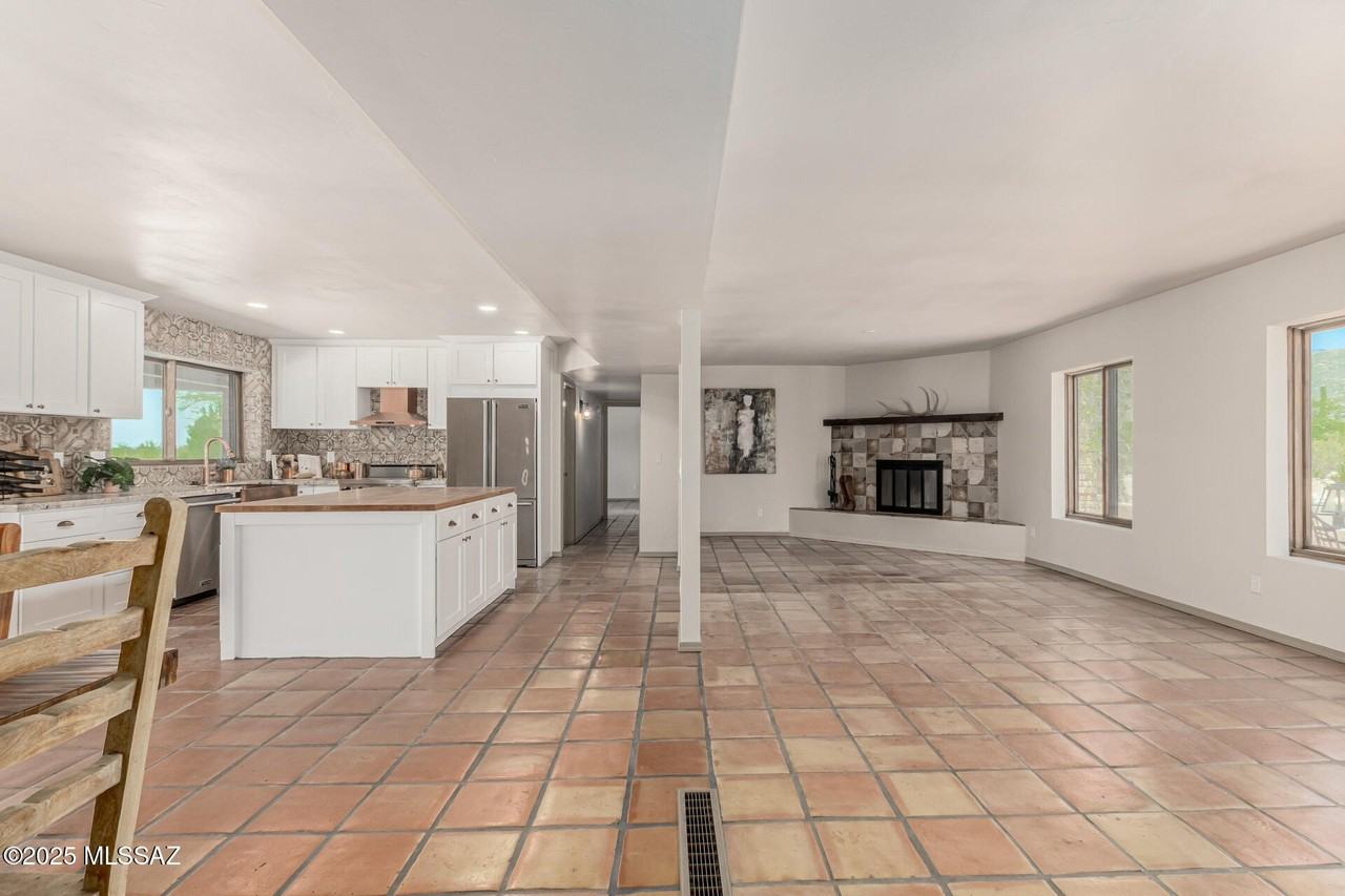 3901 N Smokey Topaz - Photo 7 of 40