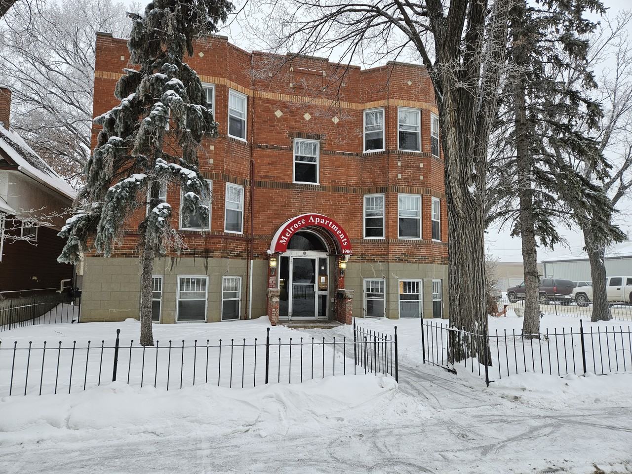 Melrose Apts - Photo 3 of 3