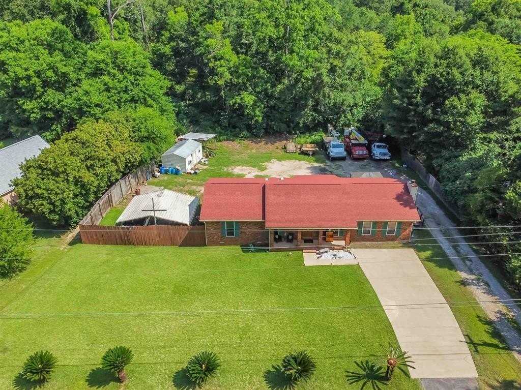 1924 Harriet Dr - Photo 4 of 25