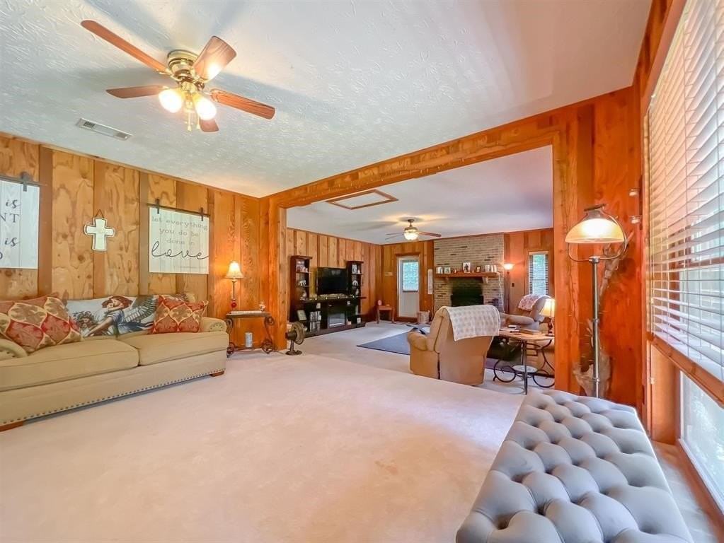 1924 Harriet Dr - Photo 7 of 25