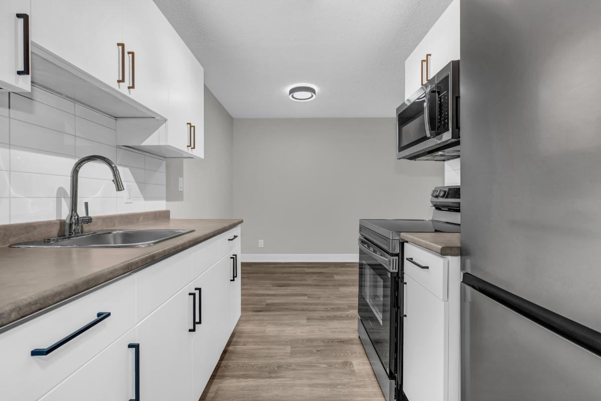 Maple Manor Apartments - Photo 2 of 50