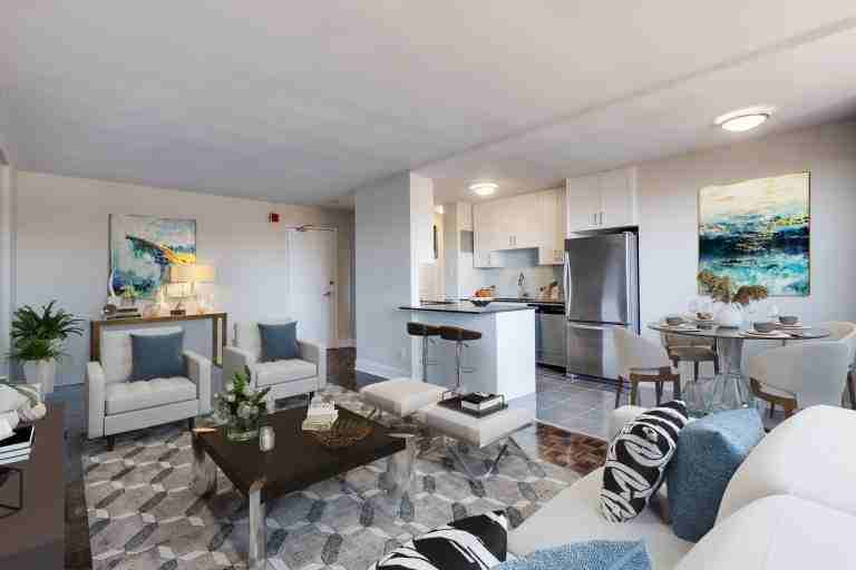 2 Regal Road - Photo 4 of 20