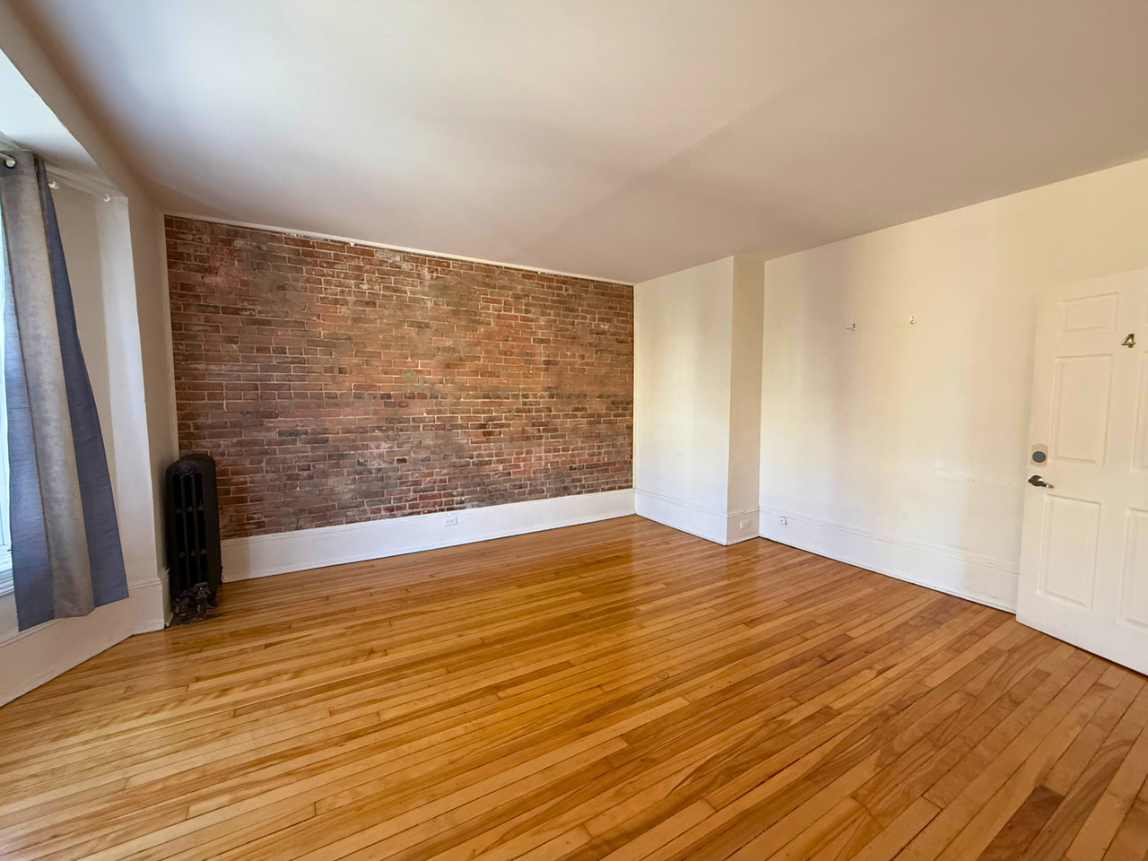 The Mackenzie Apartments - Photo 5 of 38