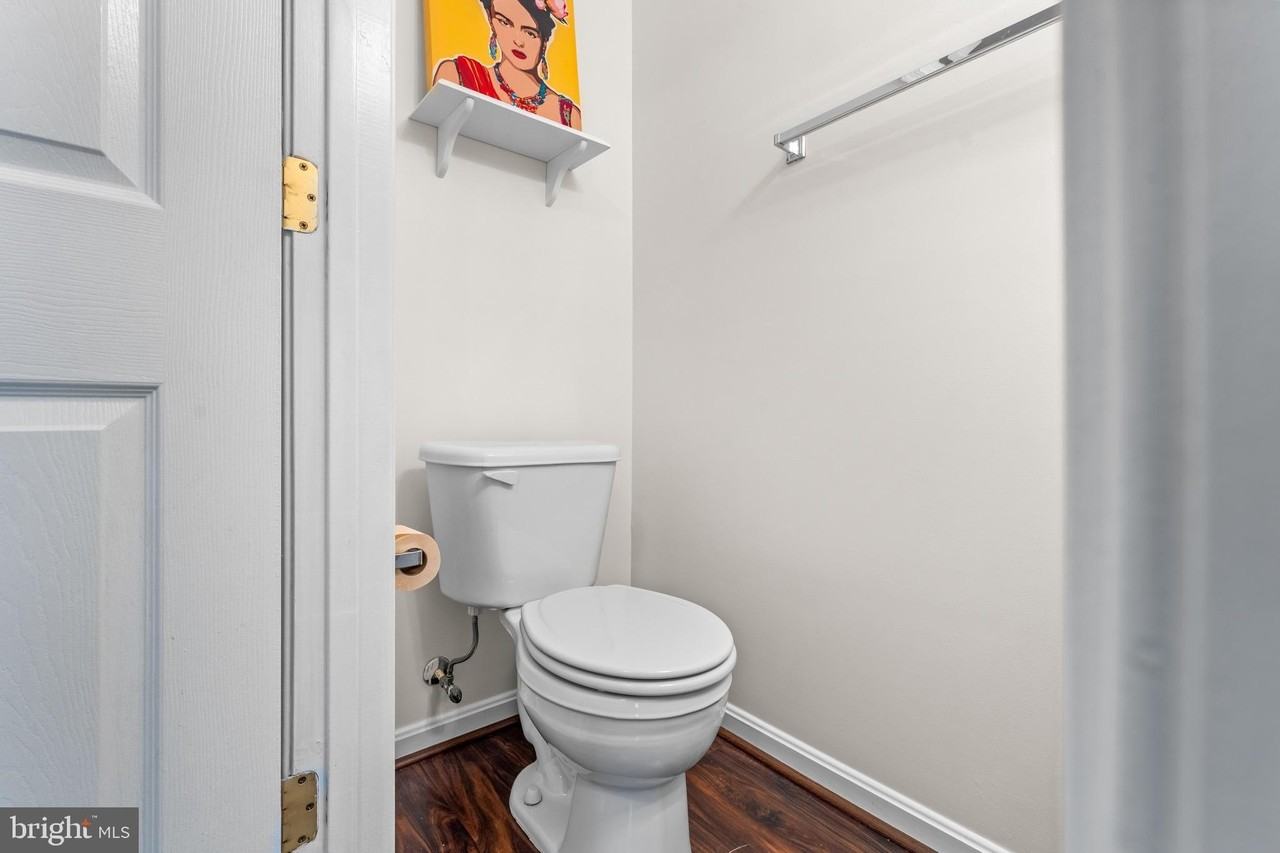 2552 Blue Water Blvd - Photo 5 of 38