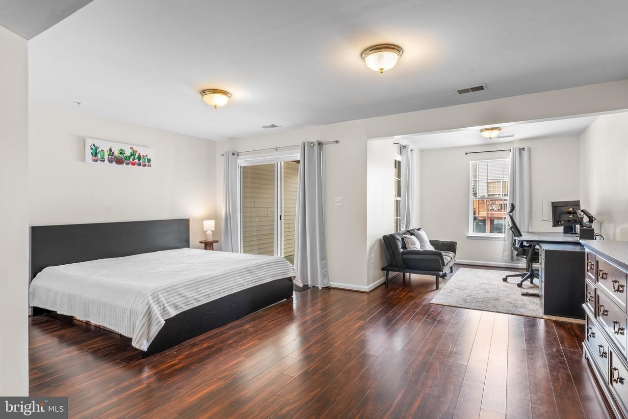 2552 Blue Water Blvd - Photo 7 of 38