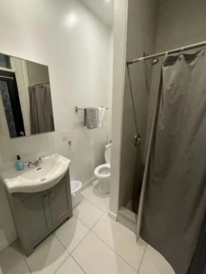 Drolet - Photo 7 of 7