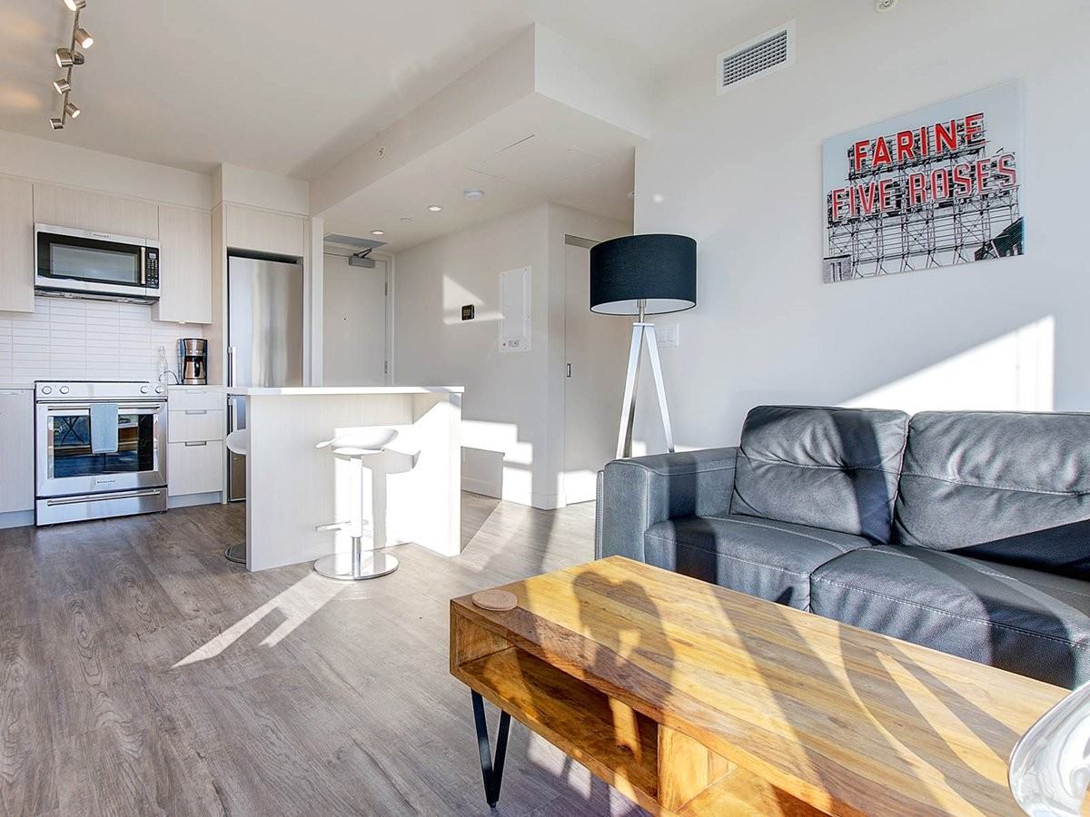 Hazel - Photo 2 of 42