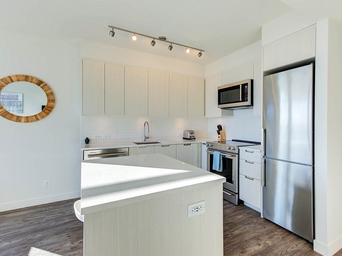 Hazel - Photo 5 of 42