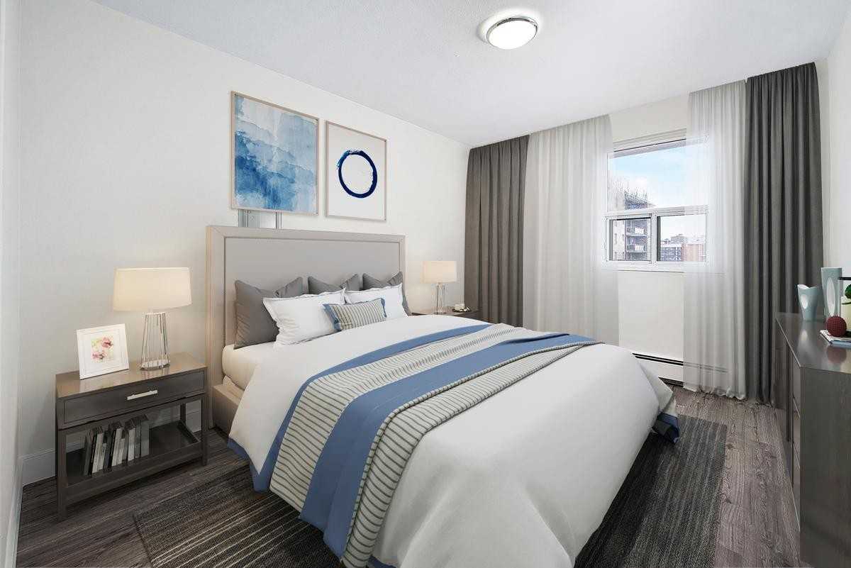 3967 Lawrence Avenue East - Photo 4 of 8