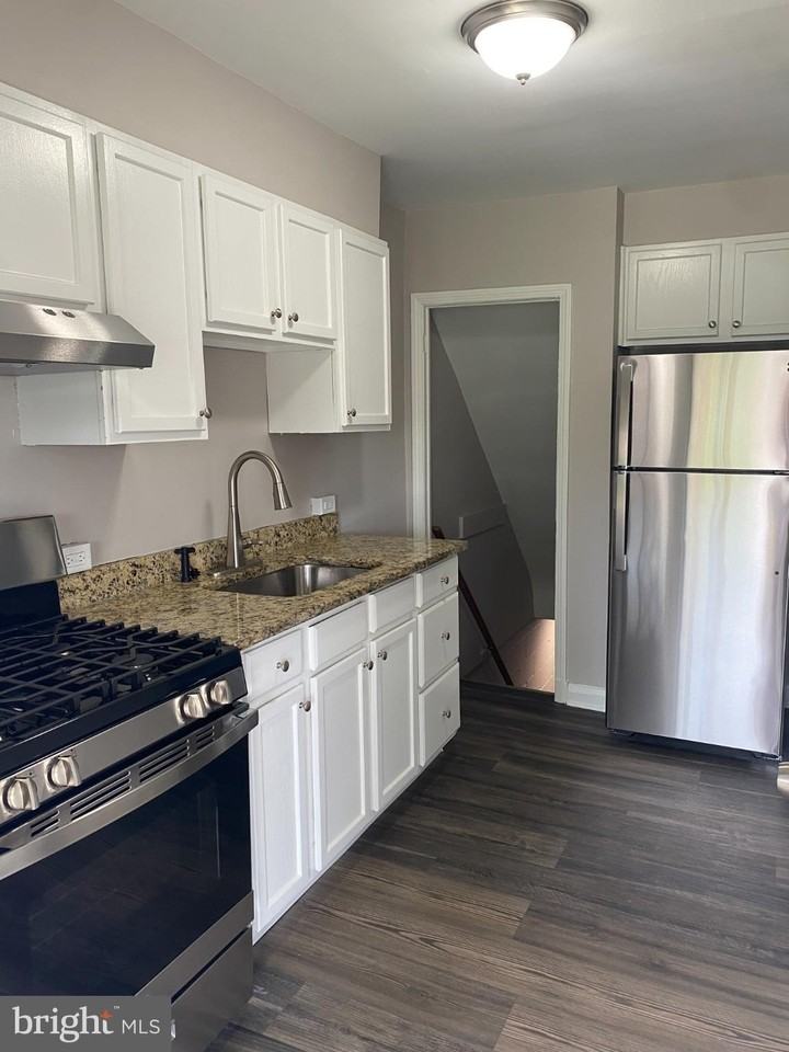 714 Norris Ln - Photo 4 of 18