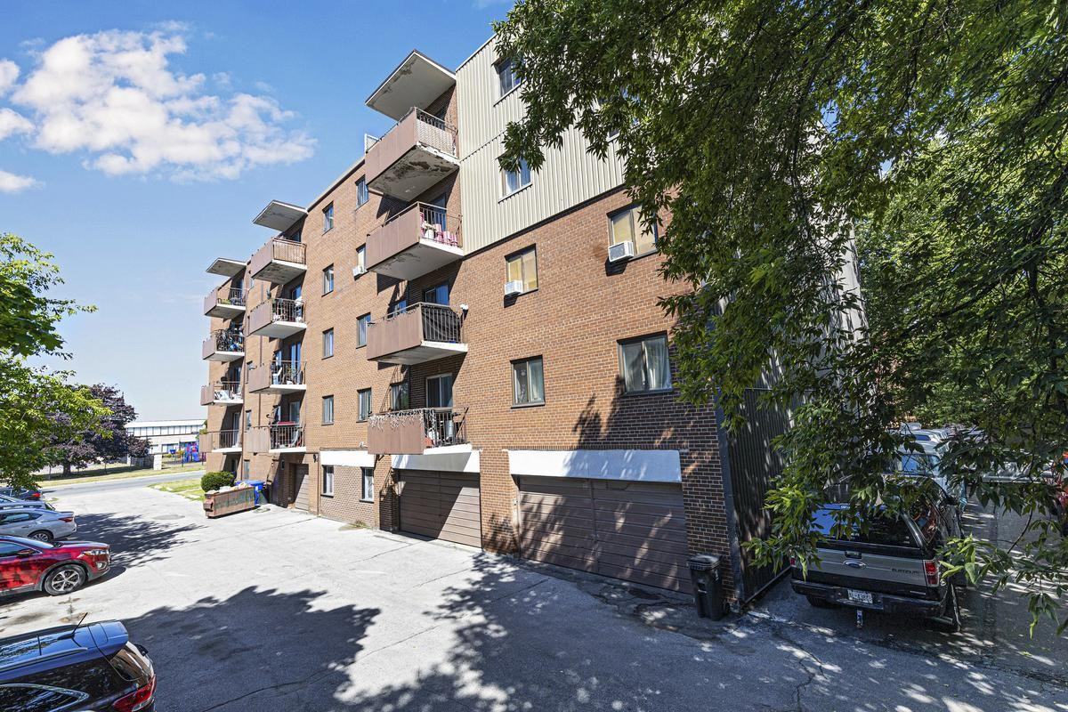 1475 Birchmount Road - Photo 5 of 8