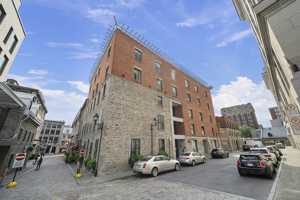 featured image of 110 Rue Sainte-Thérèse