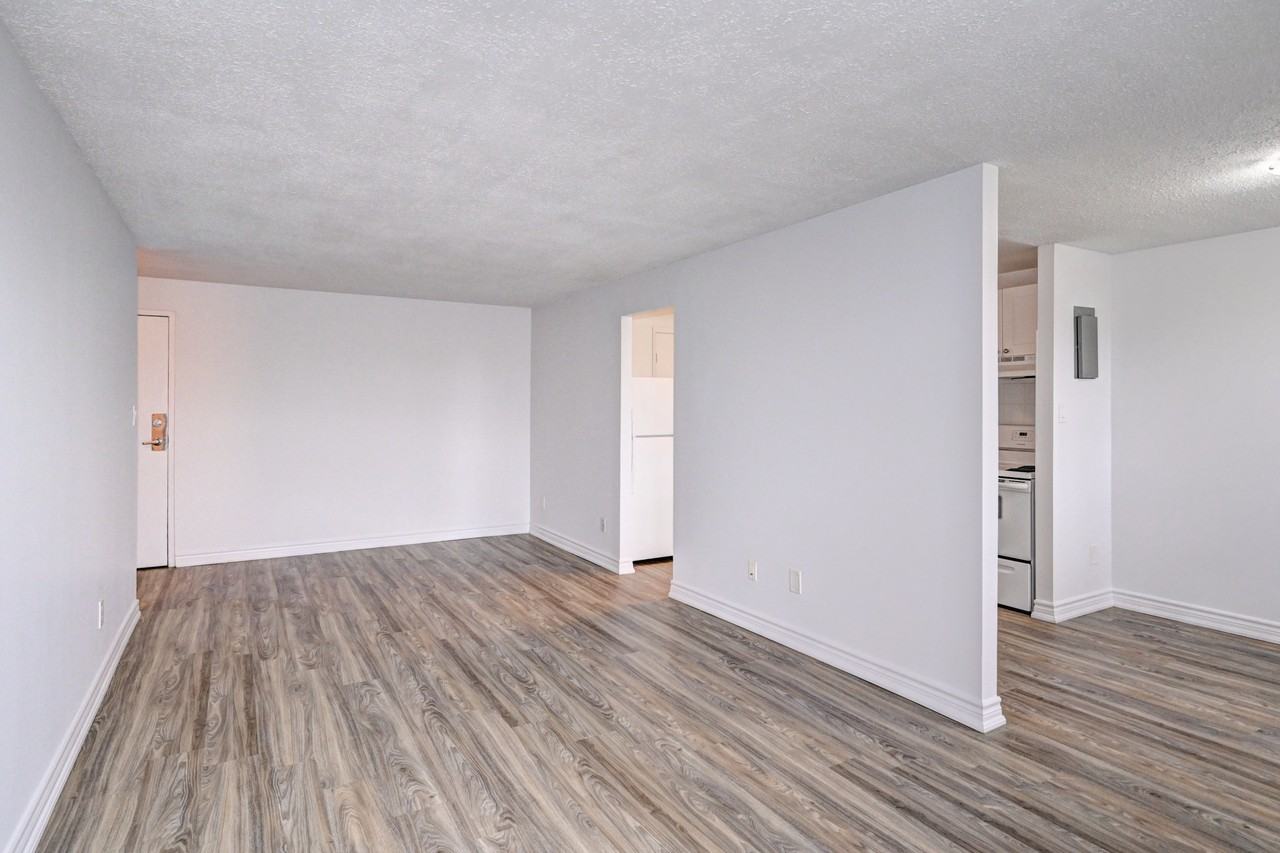 Brierdale Road Apartments - Photo 5 of 10