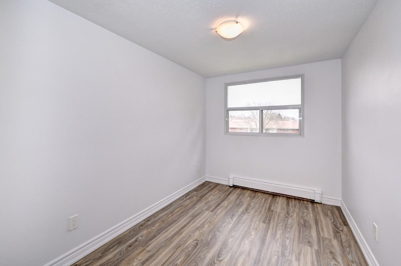 Brierdale Road Apartments - Photo 6 of 10