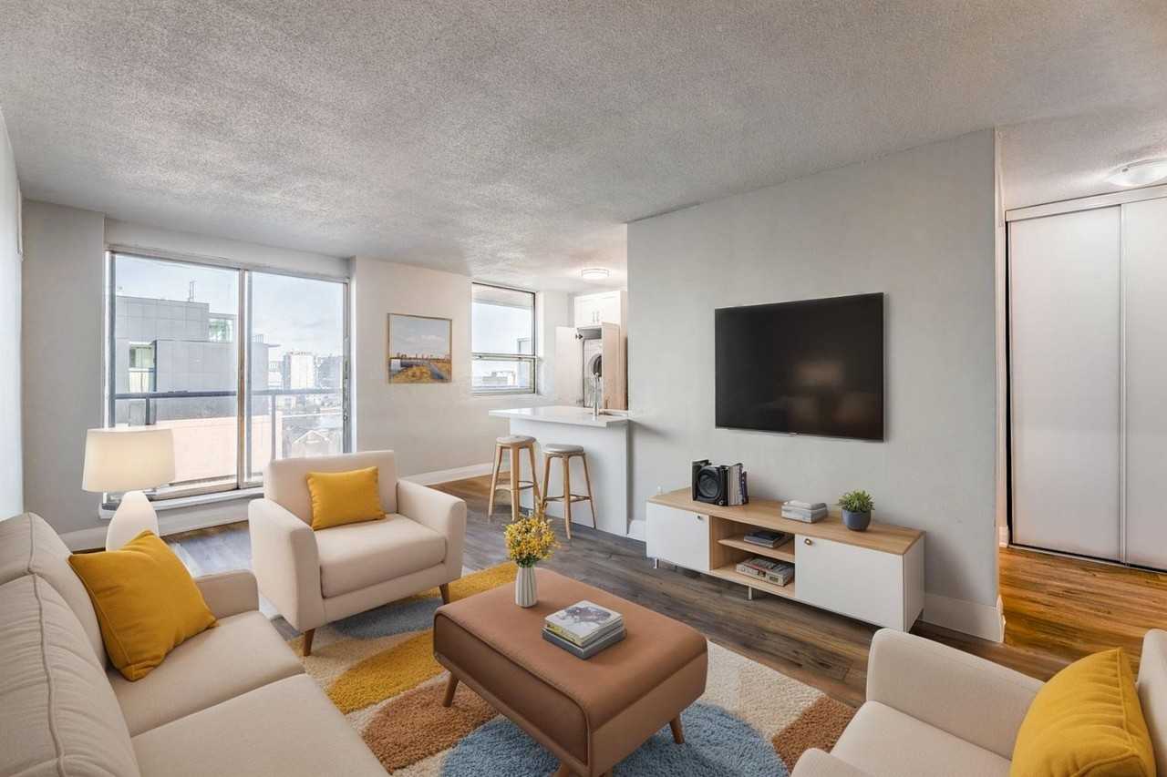 150 Hughson Street South, Hamilton - Photo 2 of 12