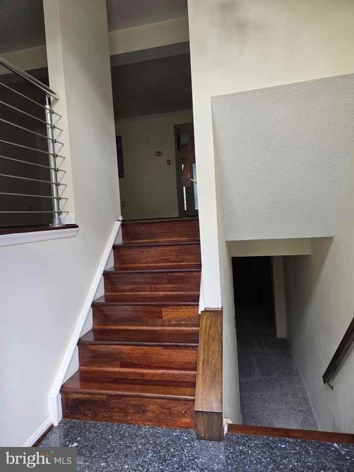 11348 Baroque Rd - Photo 3 of 14