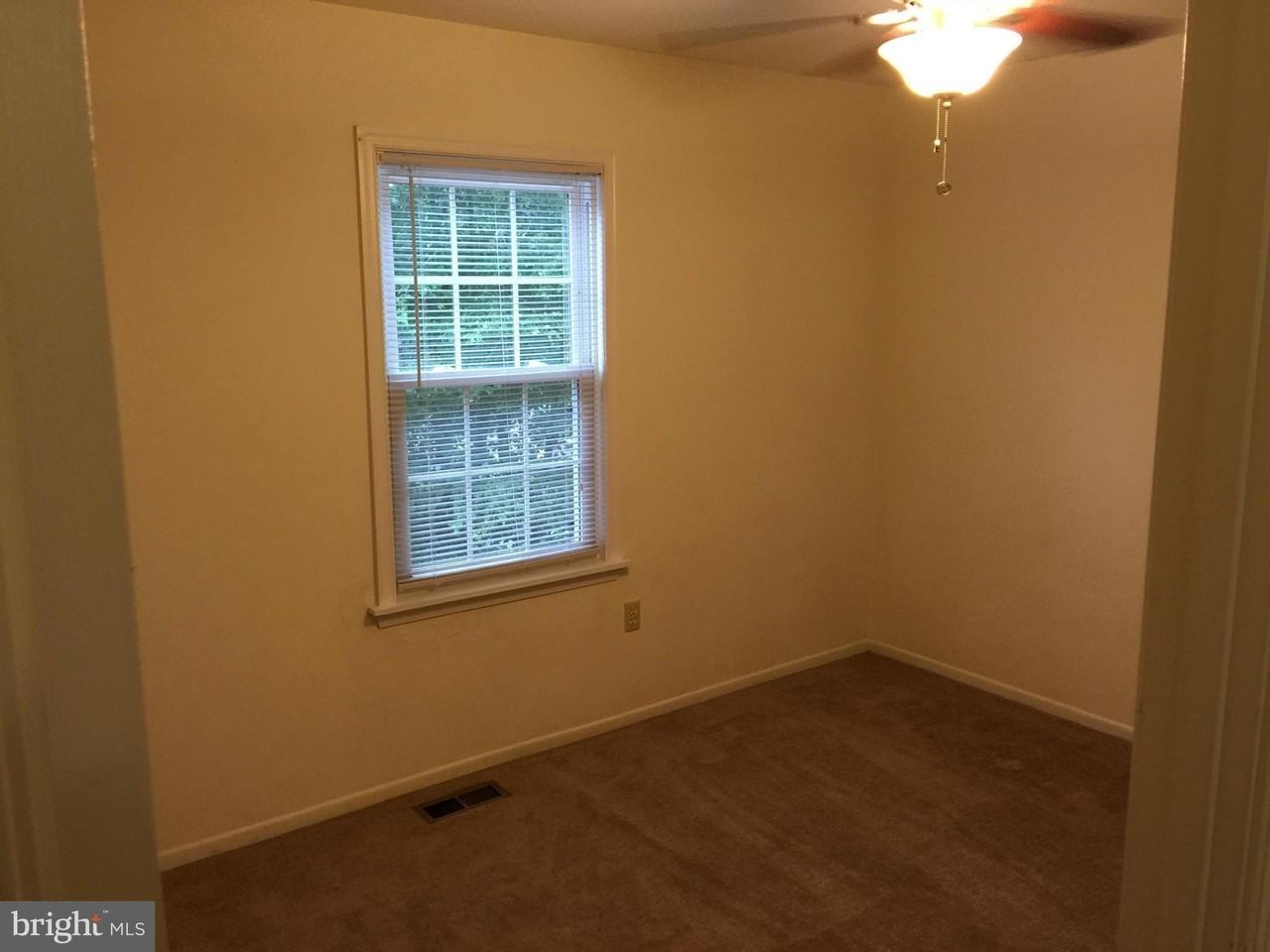 1 Apricot Ct - Photo 3 of 21