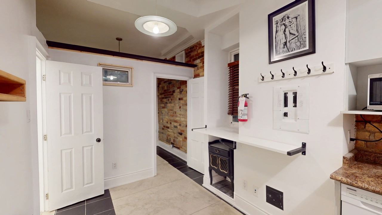 THE GERRARD FLATS - Photo 5 of 34