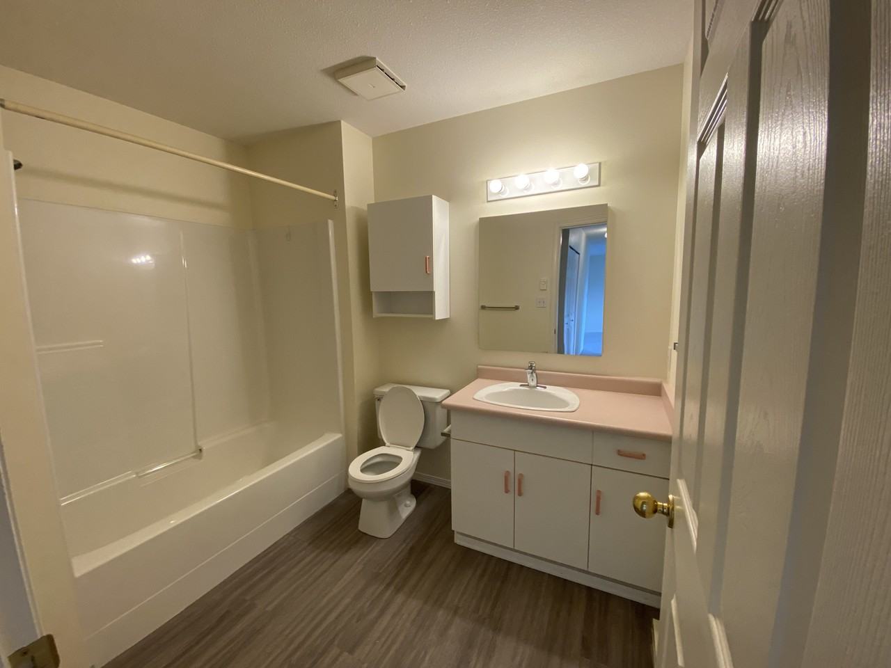 Willow Court - Photo 7 of 17