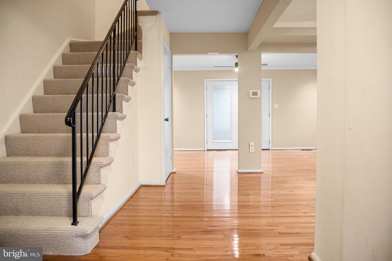 14811 Belle Ami Dr - Photo 2 of 20