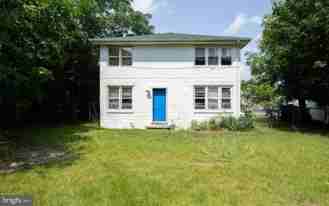 517 Sassafras St - Photo 1 of 1