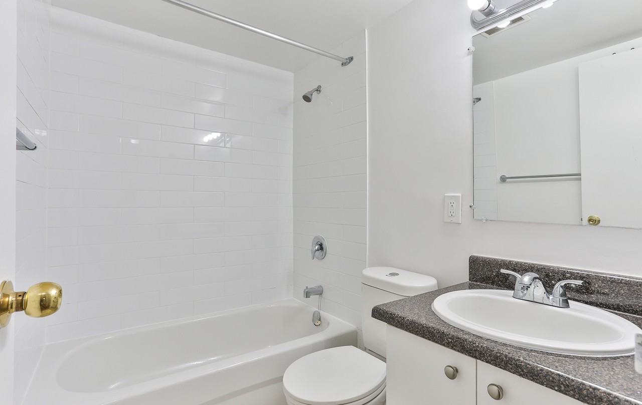 550 Scarborough Golf Club Rd. - Photo 5 of 11