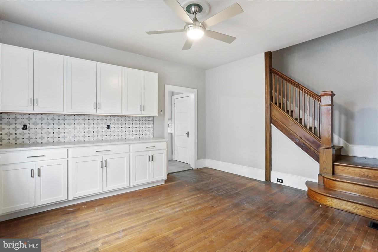 1052 Edgar Ave - Photo 7 of 41