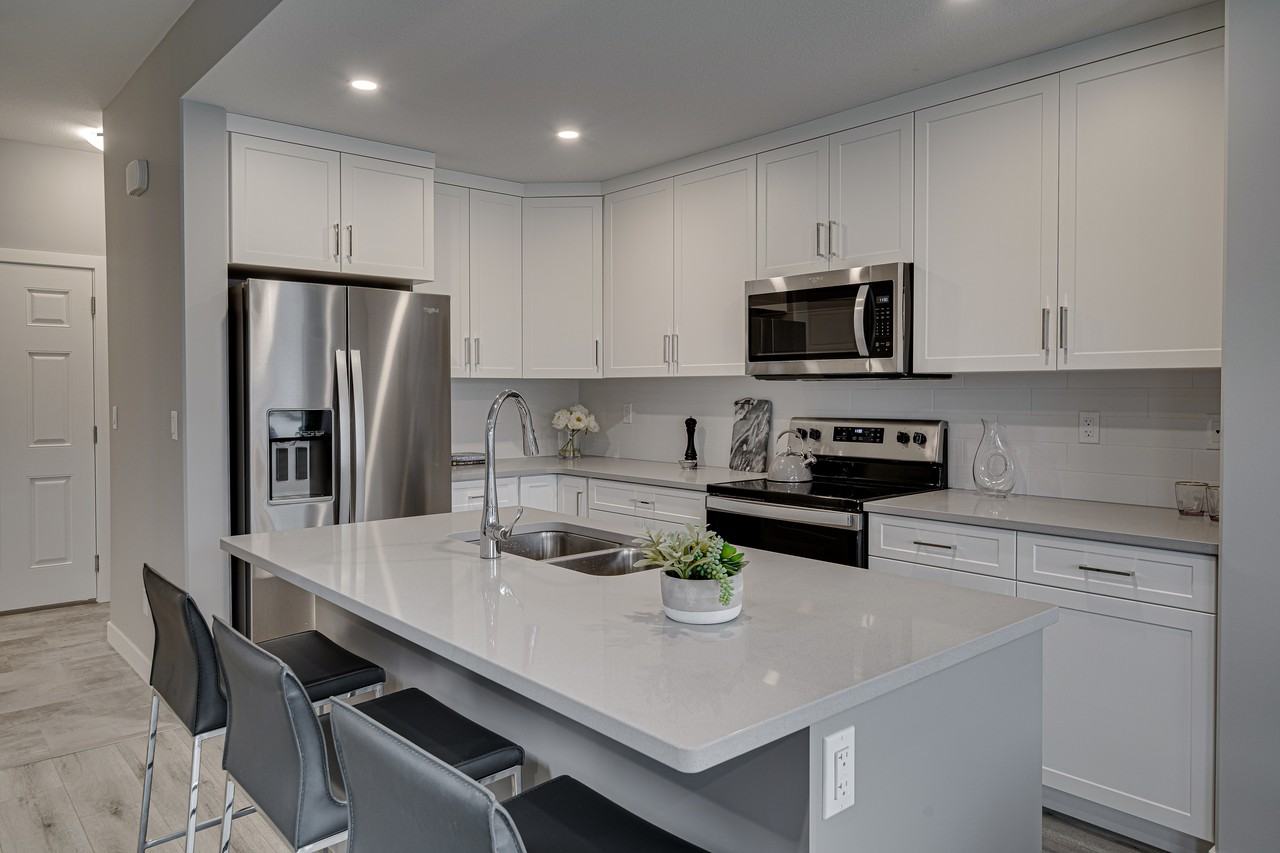 Berkshire Heights - Photo 4 of 10