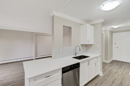 Casa Jubilee Apartments - Photo 7 of 27