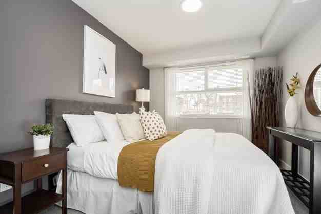 Urban Square - Photo 7 of 12