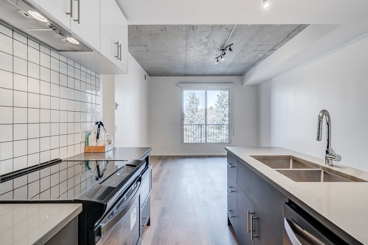 Steps Bridgeland - Photo 3 of 17