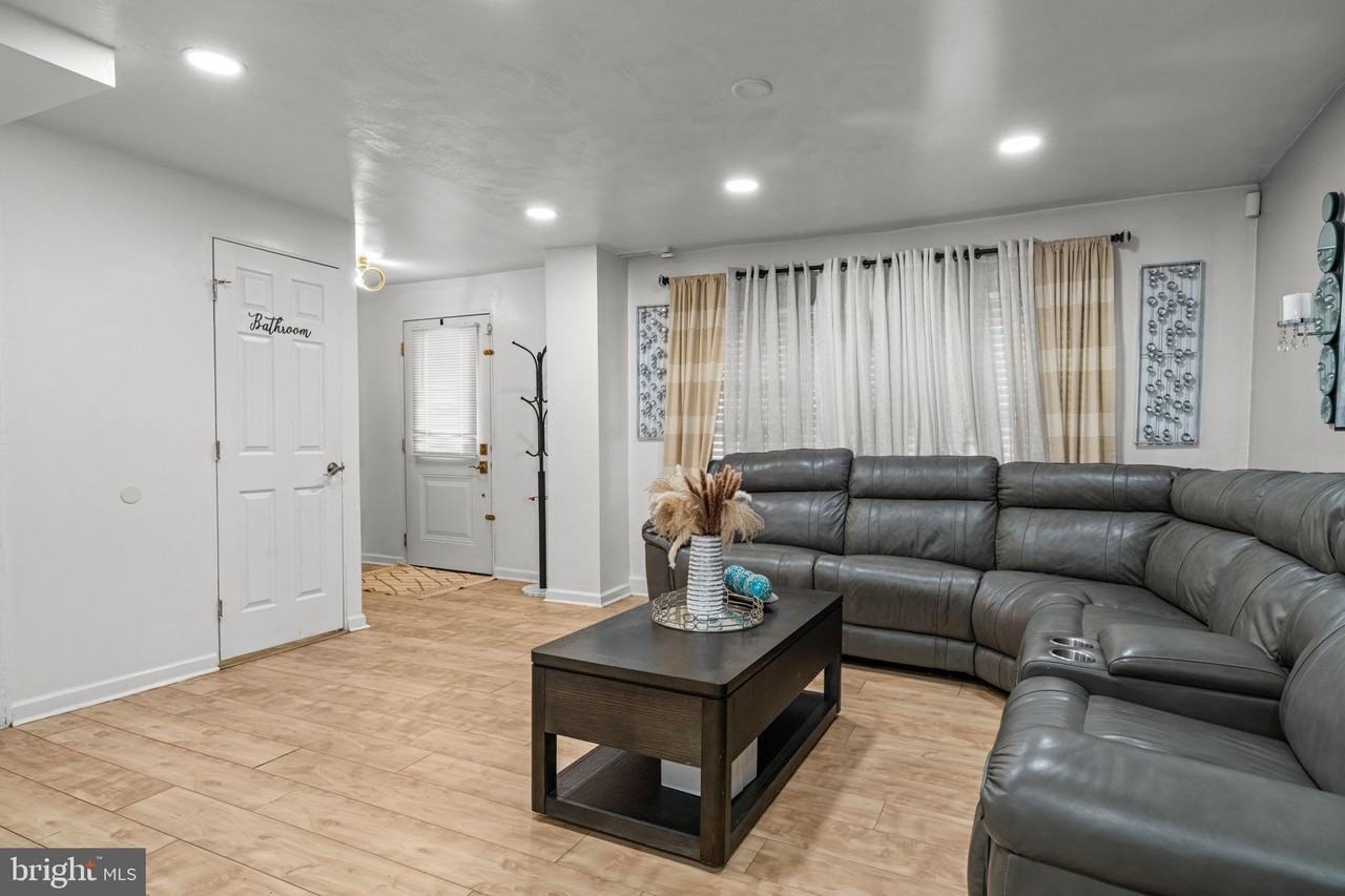 7309 Sycamore Ave - Photo 5 of 32