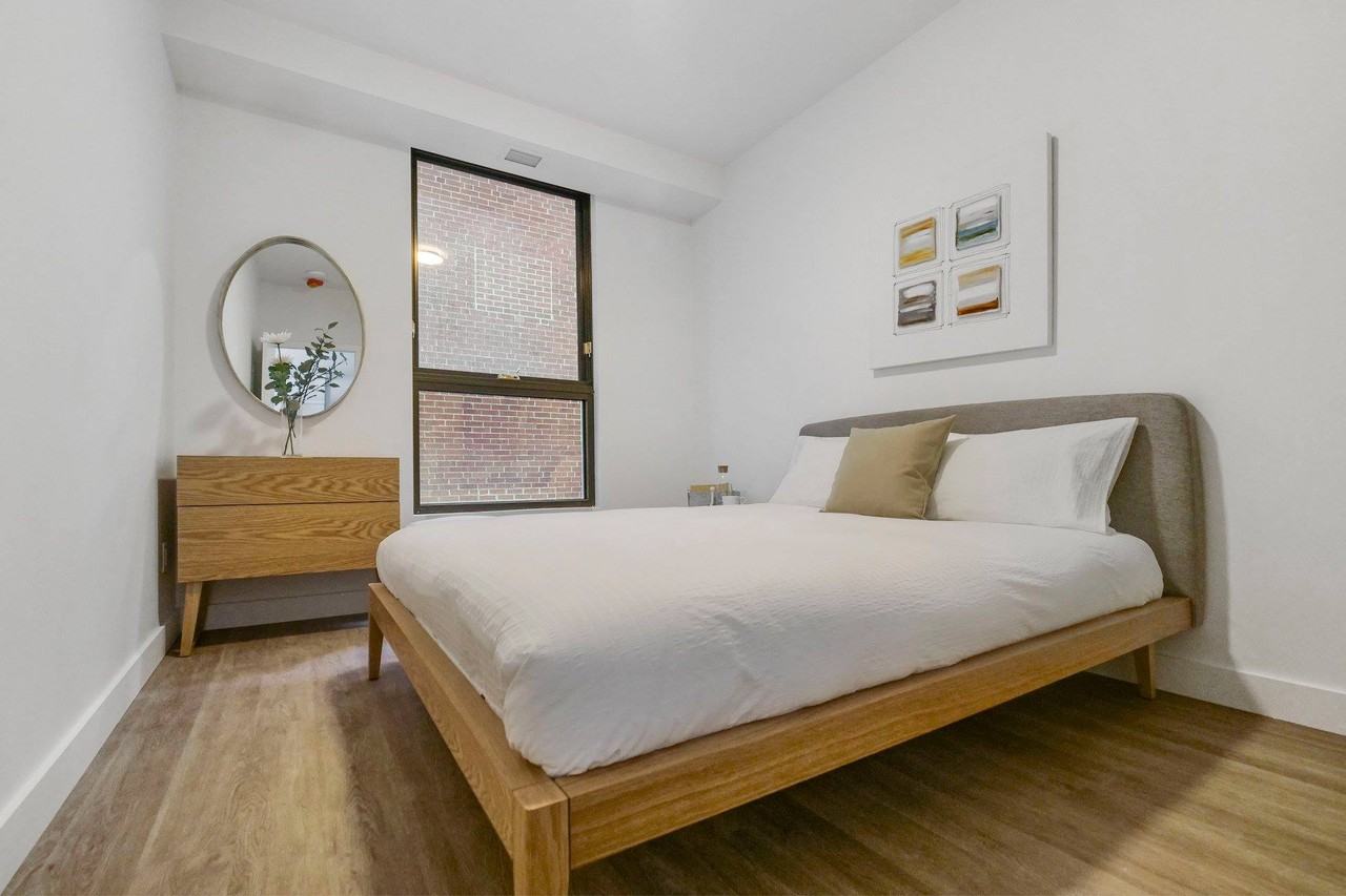 Le Art - Photo 7 of 16